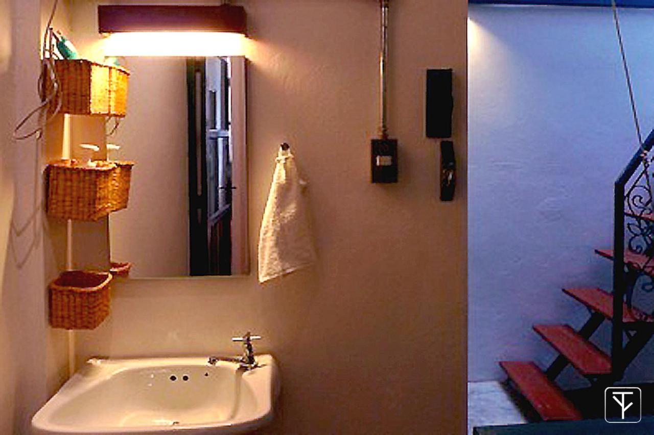 T-Boutique Hostel - Hua Lamphong Bangkok Dış mekan fotoğraf